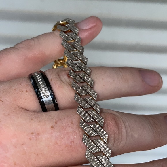 1 CT. T.W. Diamond Square Curb Link Chain Necklace in Sterling w/ 14K Gold Plate - Picture 3 of 5